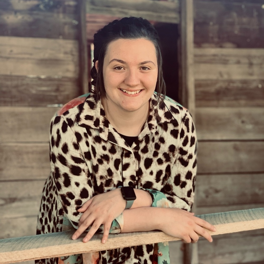 Meet your Posher, Shelby